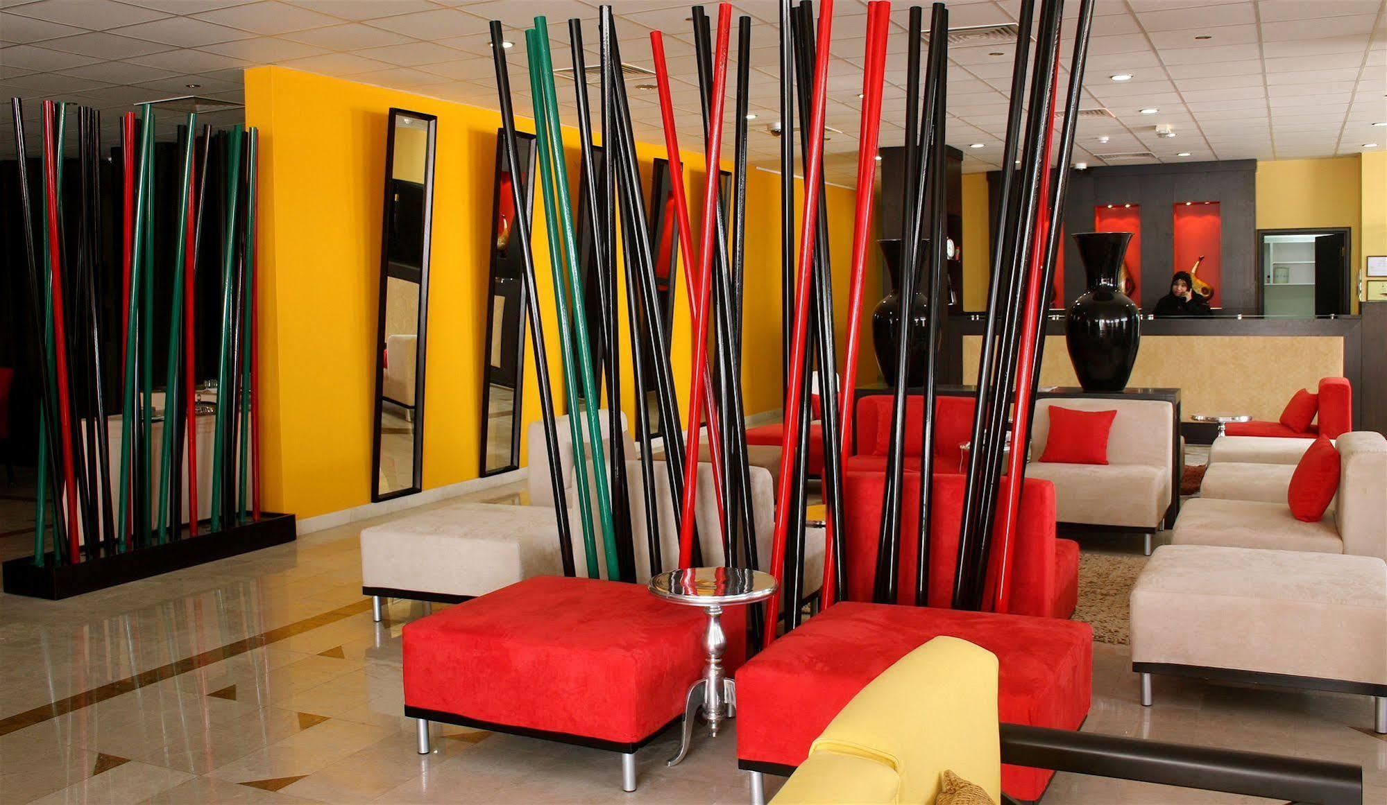 Midan Hotel Suites Maskat Dış mekan fotoğraf