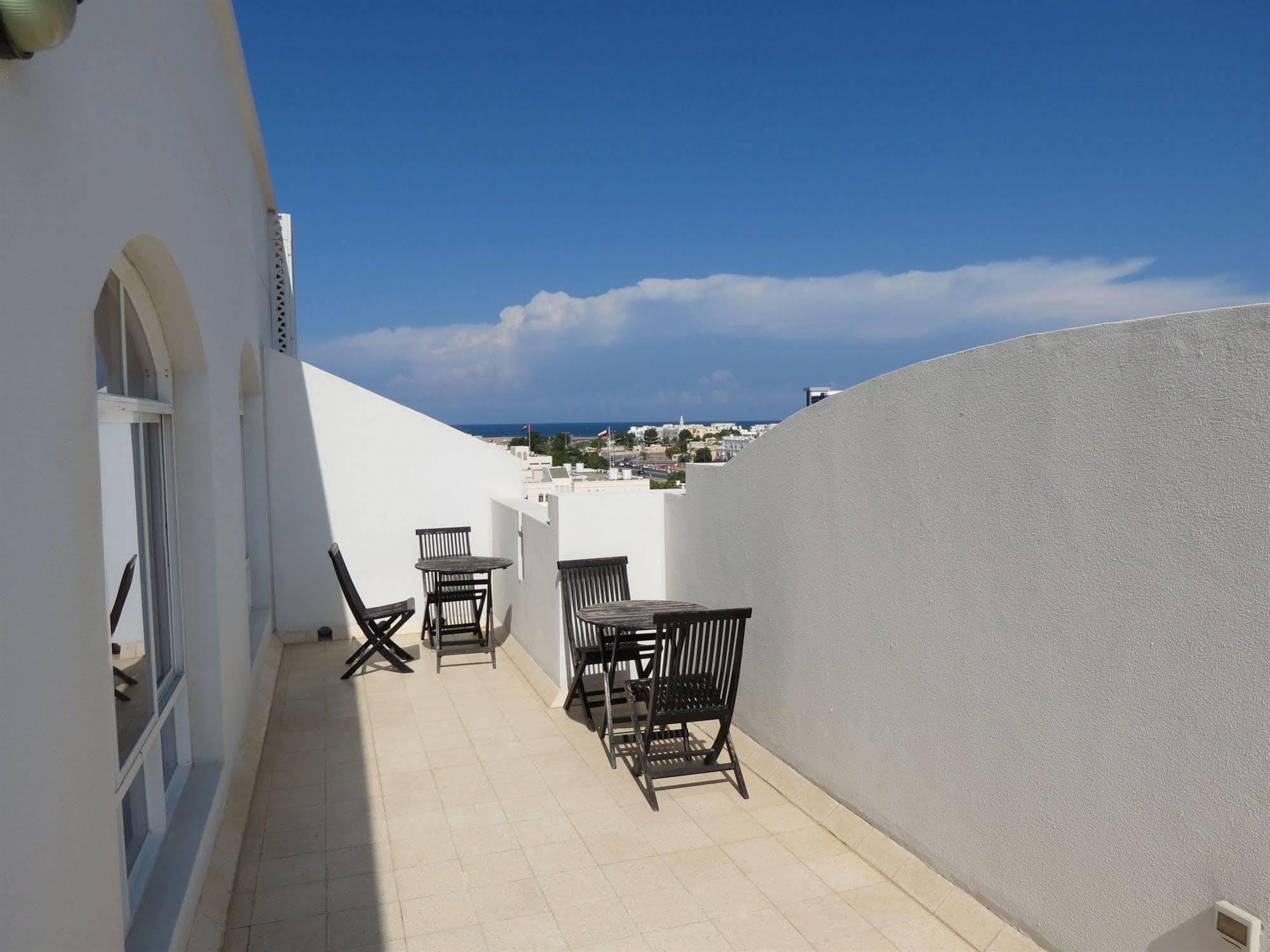 Midan Hotel Suites Maskat Dış mekan fotoğraf